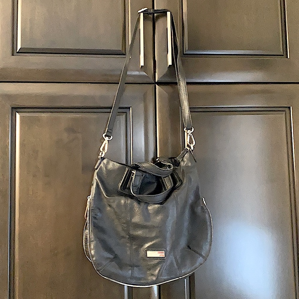United Colours of Benetton vintage crossbody shoulder hobo bag-expandable - Picture 3 of 12